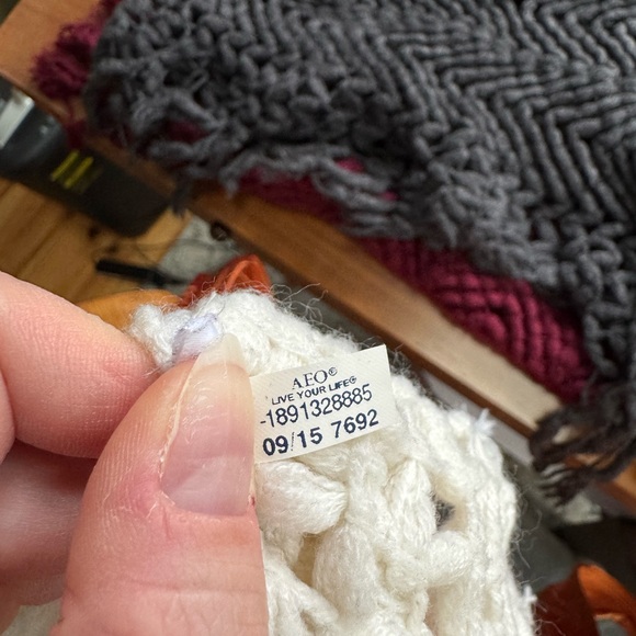 Bundle of 3 American Eagle Crochet Scarves - Picture 11 of 12